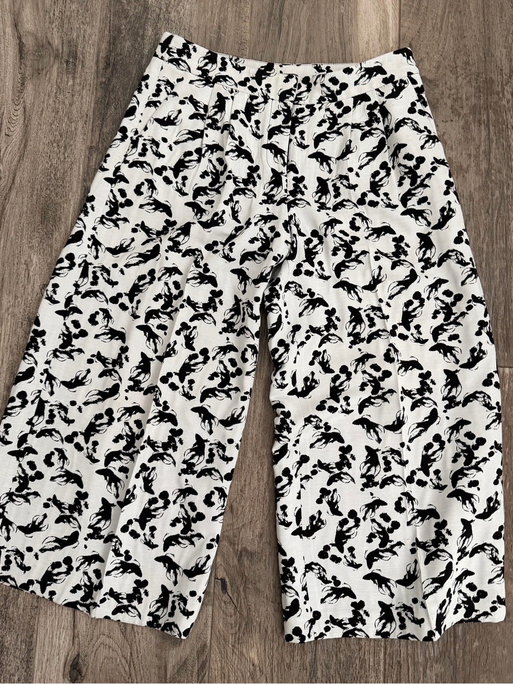 Tibi Black and White Wide Leg Palazzo Abstract Print Pleated Pants Sz 4